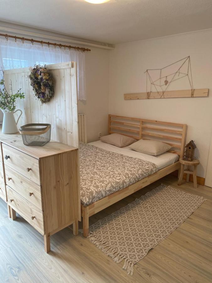 Ferienwohnung Apartman Prace Exterior foto