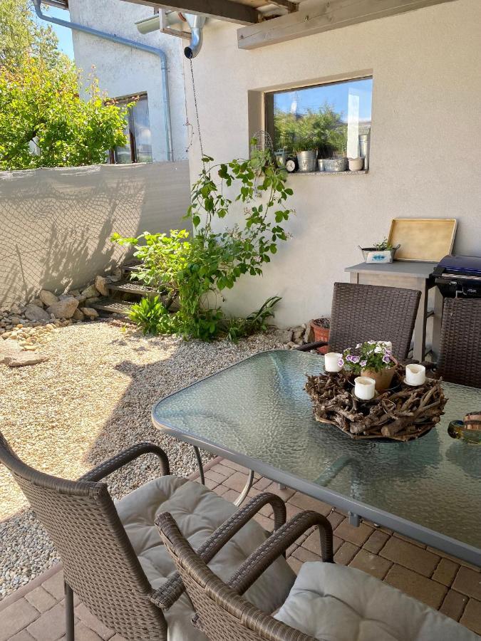 Ferienwohnung Apartman Prace Exterior foto